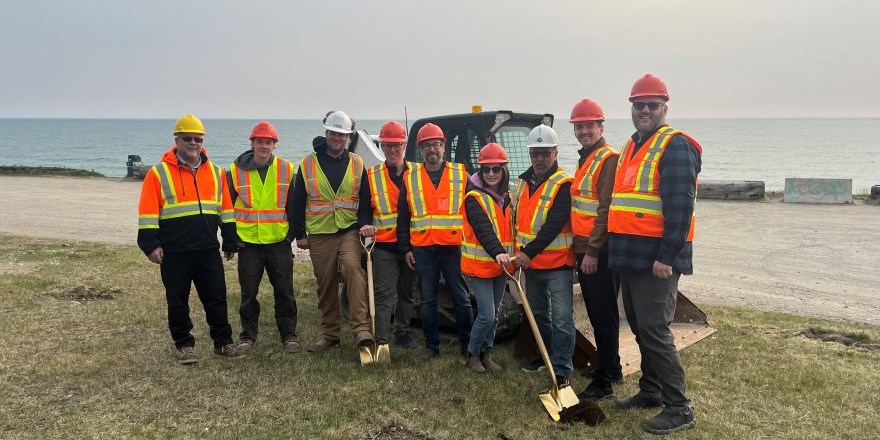 Council holding gold shovels at Pebble Beach