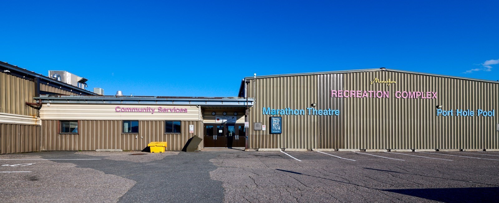 Front view of the outside of the Recreation Complex